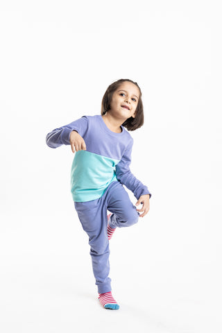 Color Play Sweatshirt in Blue